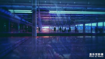 充滿科幻感的高鐵站