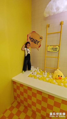 吾家有女初長(zhǎng)成