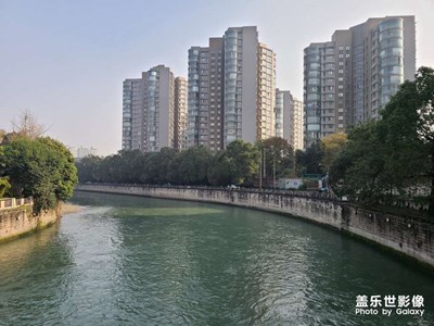 太陽出來了喂，喜洋洋喲…??