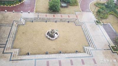 冬季的第一場(chǎng)雪