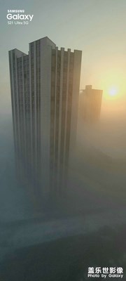 今晨霧鎖長春