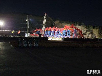 新機的夜拍真牛，穩(wěn)得一批