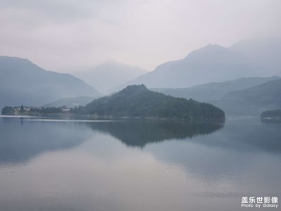 【百變天氣】+四季往復