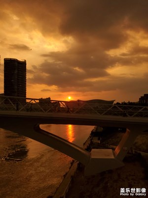 家門(mén)口的魔比斯環(huán)網(wǎng)紅大橋－五岔子大橋