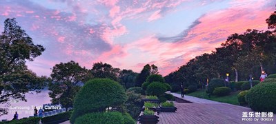 夕陽(yáng)無(wú)限好