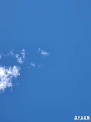 藍(lán)天白云