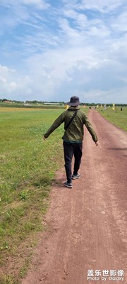 皆是蕓蕓眾生，彼此并無(wú)不同，卻又如此的相同。