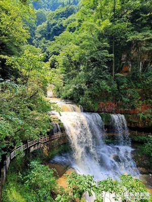 中國(guó)最美最多的瀑布型。