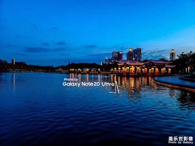 傍晚的藍(lán)調(diào)，總是那么引人注意