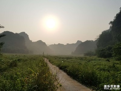 用拍照無敵的三星s8拍日出