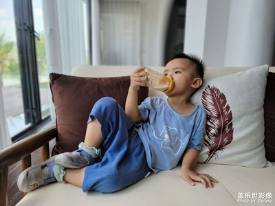 陪小孩子出門玩