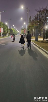 甜甜的戀愛(ài)，好羨慕??