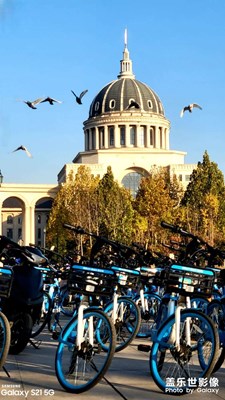 學(xué)院風(fēng)光