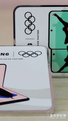 【冬奧會(huì)紀(jì)念徽章】