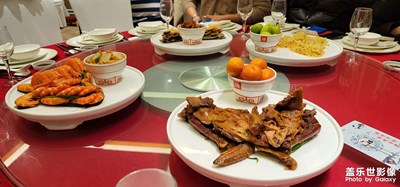 【家鄉(xiāng)年味】年夜飯聚餐