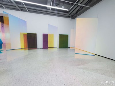 WAVELENGTH:此時(shí)此刻 －藝術(shù)展