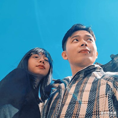 蜻蜓點(diǎn)水般的假日