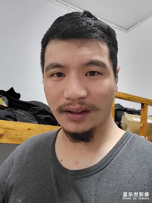 三星s21fe前置攝像頭自拍