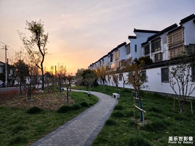 家門口的風(fēng)景