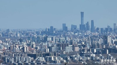 萬(wàn)里晴空望京城