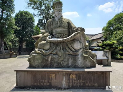 【人間四月】+是為春來早