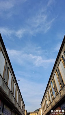 重慶小鎮(zhèn)的夜色