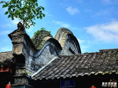 【日常隨拍】+古鎮(zhèn)的青瓦灰墻