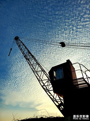 天邊云彩似魚鱗