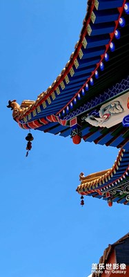 藍天下的普濟寺