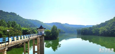 【夏日好時光】+ 行走在路上