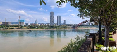 【早秋】萬(wàn)里長(zhǎng)江第一城，宜人宜居宜賓！