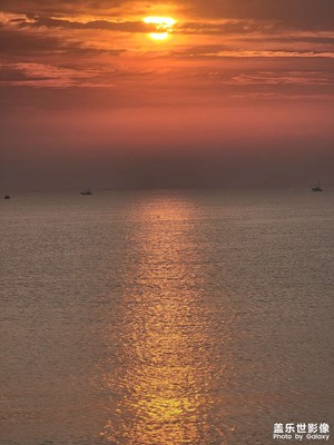 海邊日出