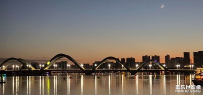 海上生鐮月，天涯共此時！2022年國慶前夕！