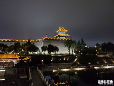【我的小長(zhǎng)假]+夜色古城