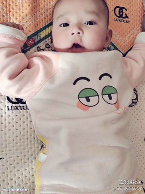 今日疫情防控，在家待著帶娃