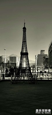 失眠一直不肯關燈~