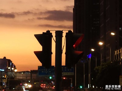 專業(yè)模式真的太好了，沒有優(yōu)化同Al，所見即所得