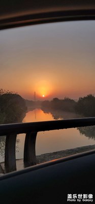 下了幾天雨，今天終于有太陽了