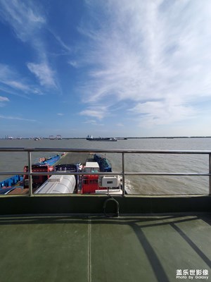 【難忘2022】+在長(zhǎng)江做輪渡