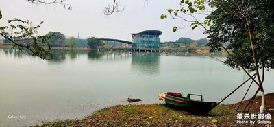 星耀湖畔，鳳翼天凰！