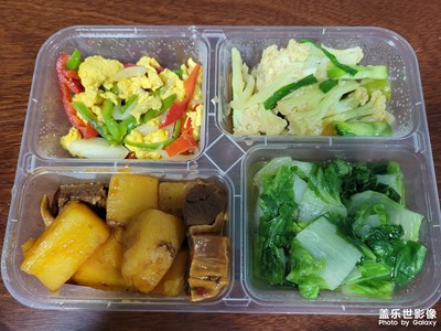 【過大年】+等待年夜飯前