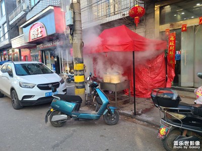 【新年快樂】年味鄉(xiāng)村的團(tuán)圓、田野和貓貓