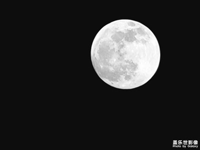 【時(shí)光靜好】白月光