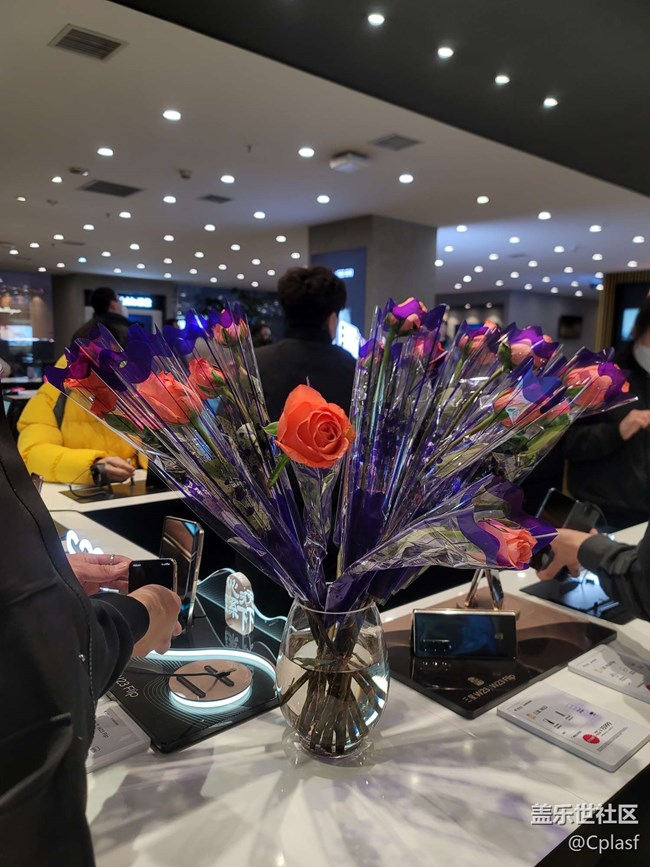 【新年啟程】哈爾濱旗艦店觀看S23發(fā)布會(huì)