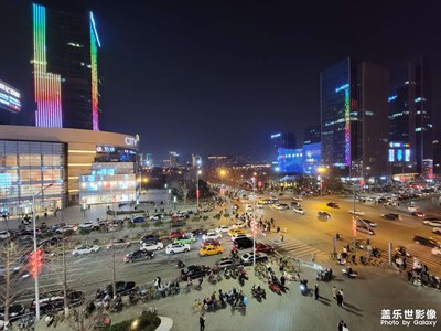 【靜美時分】+ 車水馬龍