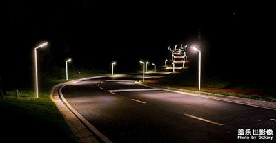夜間道路