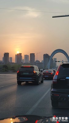 日新月異的時代