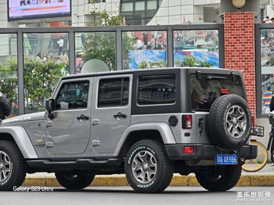 十倍變焦街頭隨拍