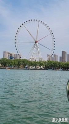 周末附近公園逛逛