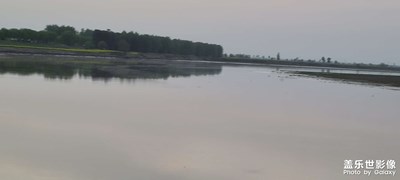 河邊轉(zhuǎn)